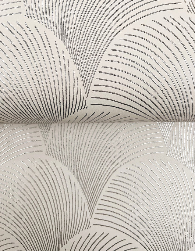 Metallic Cream Scallop Wallpaper with Glam Foil Motif - York NT6104