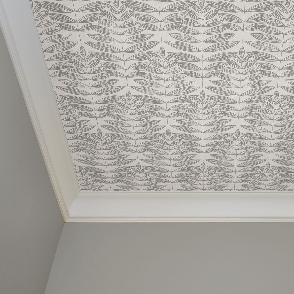 Terrain Grey Peel & Stick Wallpaper with Scandinavian Botanical Leaf Pattern - NuWallpaper NUS3263