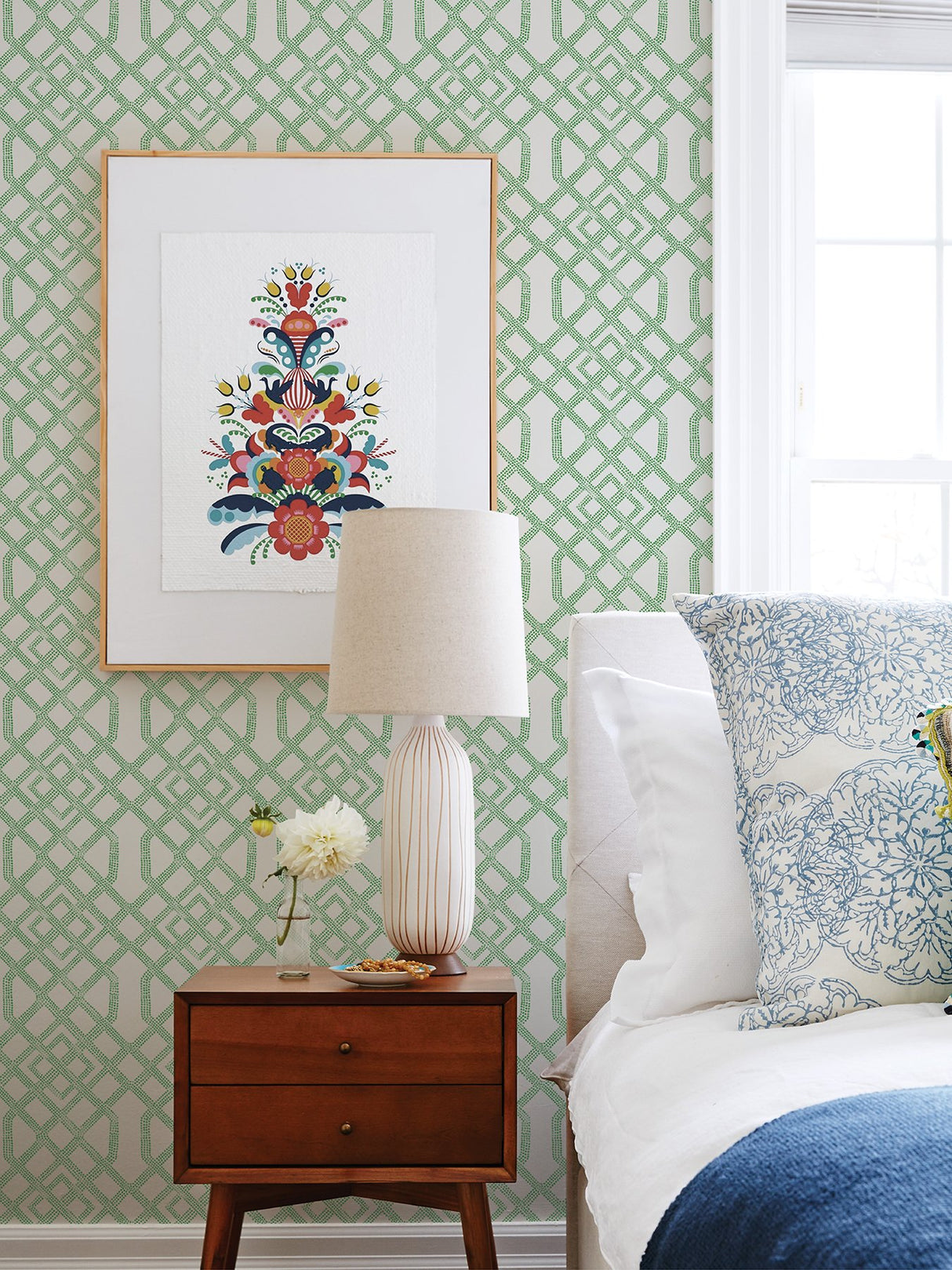 Tanner Green Peel & Stick Wallpaper with Geometric Trellis Pattern - NuWallpaper NUS4382