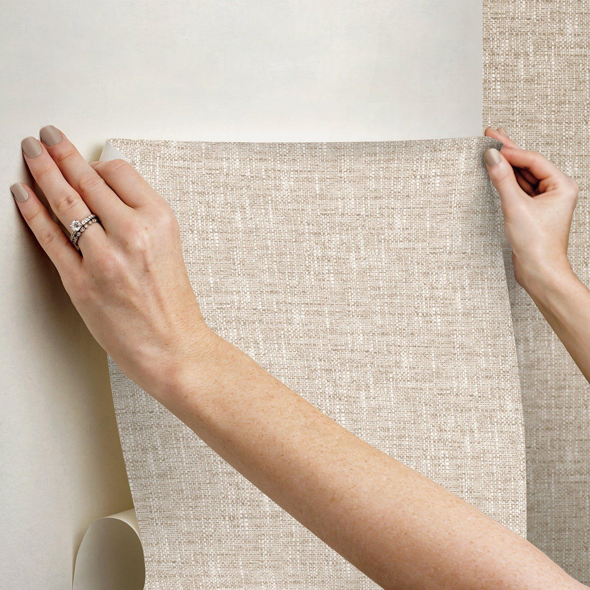 Poplin Tan Peel & Stick Wallpaper with Fabric Textures Pattern, Traditional Style - NuWallpaper NUS5002