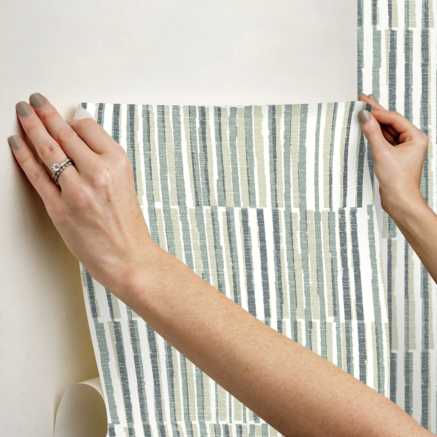 Kingston Grey Peel & Stick Wallpaper with Modern Stripes - NuWallpaper NUS6219