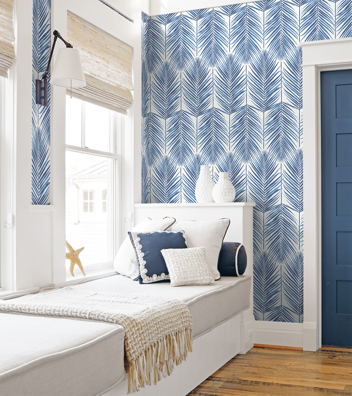 Paradise Palm Coastal Blue by NextWall Peel & Stick Tropical Botanical Wallpaper – NextWall NW33002