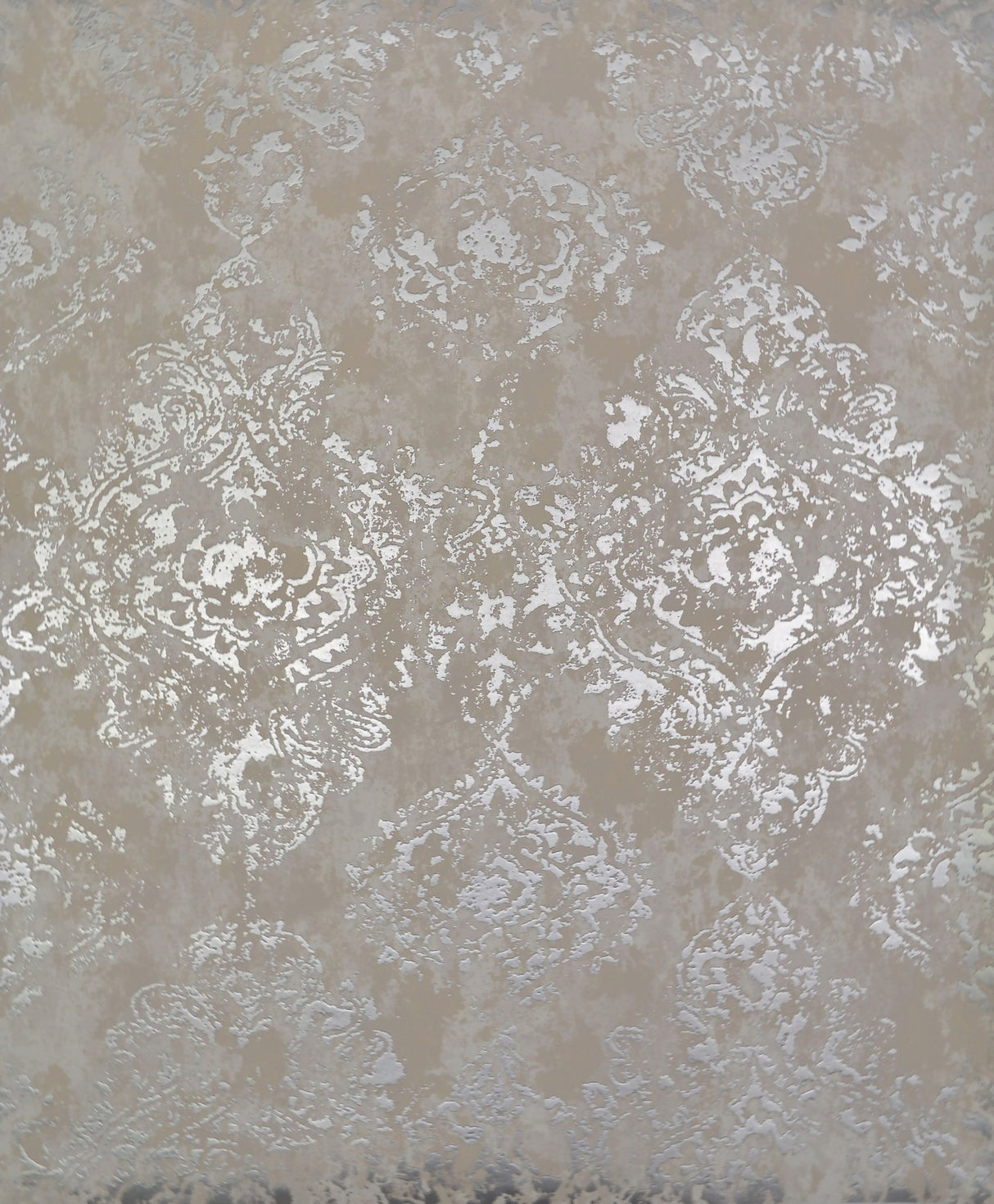 Stargazer White & Silver Damask Metallic Non Woven Wallpaper - York NW3568