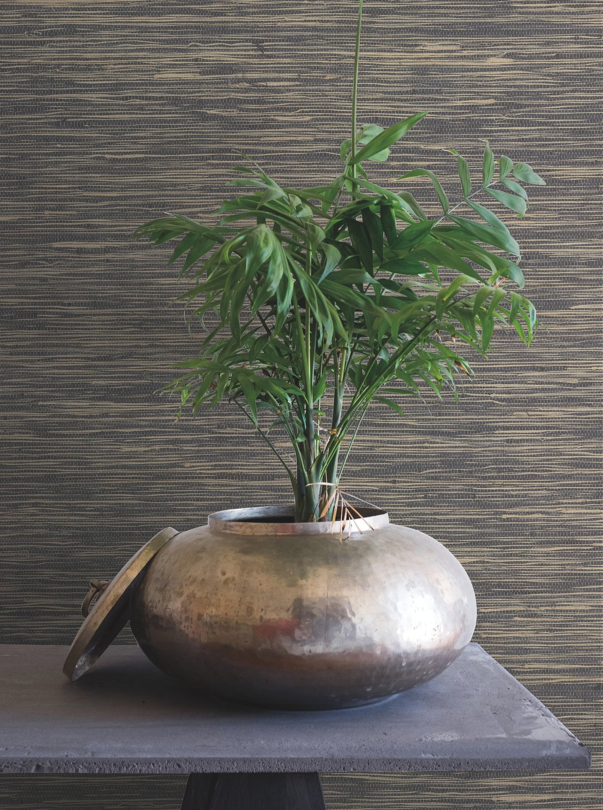 Threaded Jute Navy Wallpaper with Woven Grasscloth-Look Texture - York OG0520