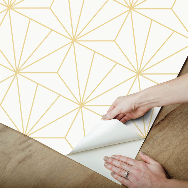 Geometric Gold Standard Peel & Stick Wallpaper Gold with Art Deco Geometric Pattern - PP4703