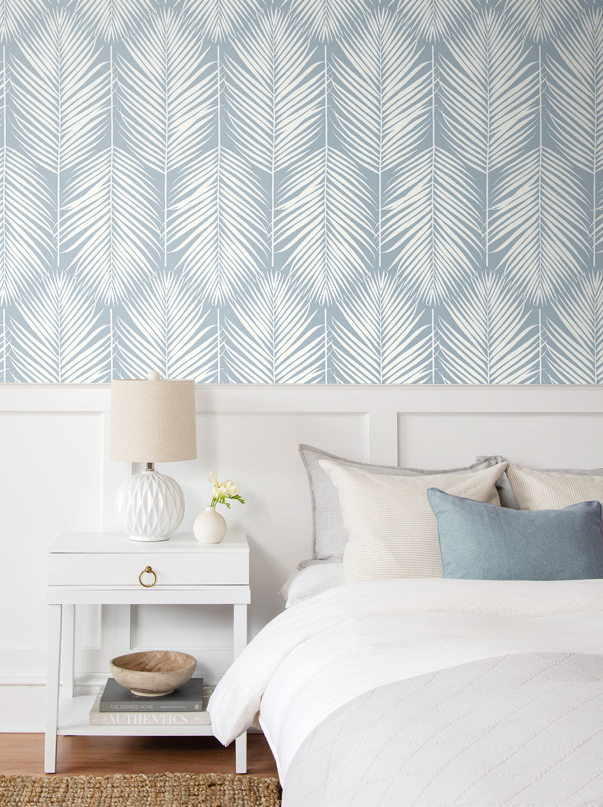 Palm Silhouette Light Blue by Prepasted Online Botanical Wallpaper – Seabrook Designs PR11402