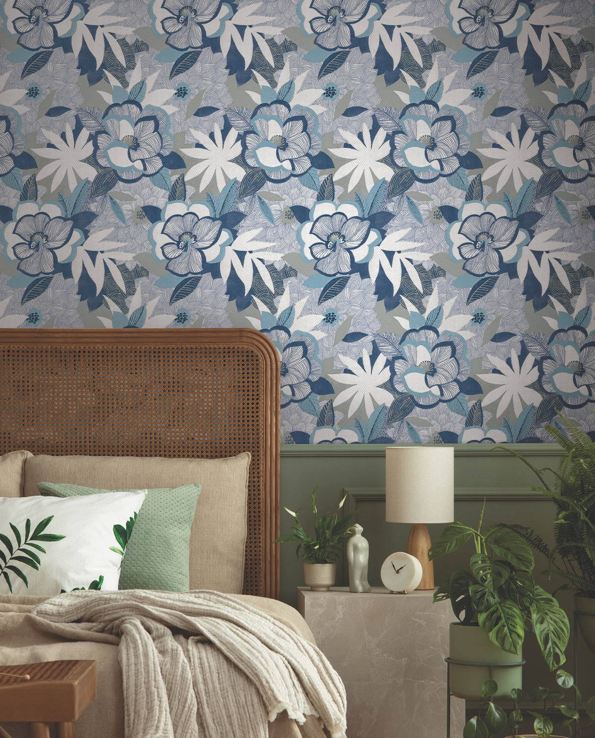 Fantasium Blue Floral Peel and Stick Non Woven Wallpaper Roll 27 in x 20 ft Covers About 45 Sq Ft by York Wallcoverings - PSW1699RL