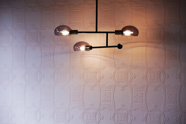 Early Victorian White Paintable Textured Vinyl Wallpaper