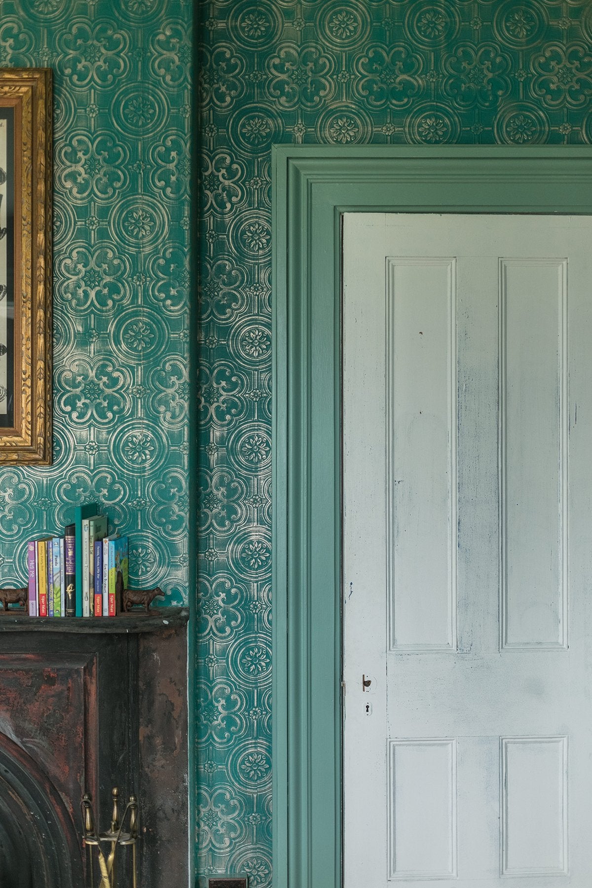 Egon White Paintable Textured Vinyl Wallpaper