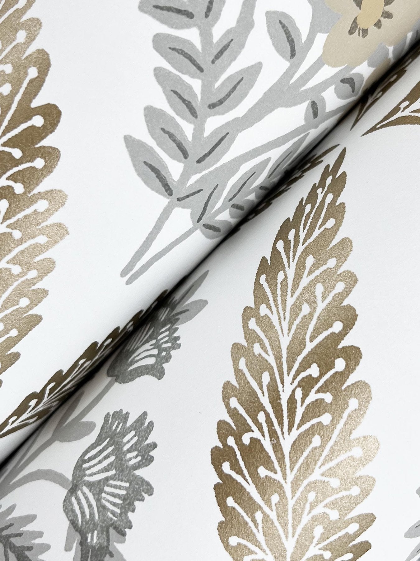 Estee Garden Gold Wallpaper with Metallic Floral Lattice - York RF7511