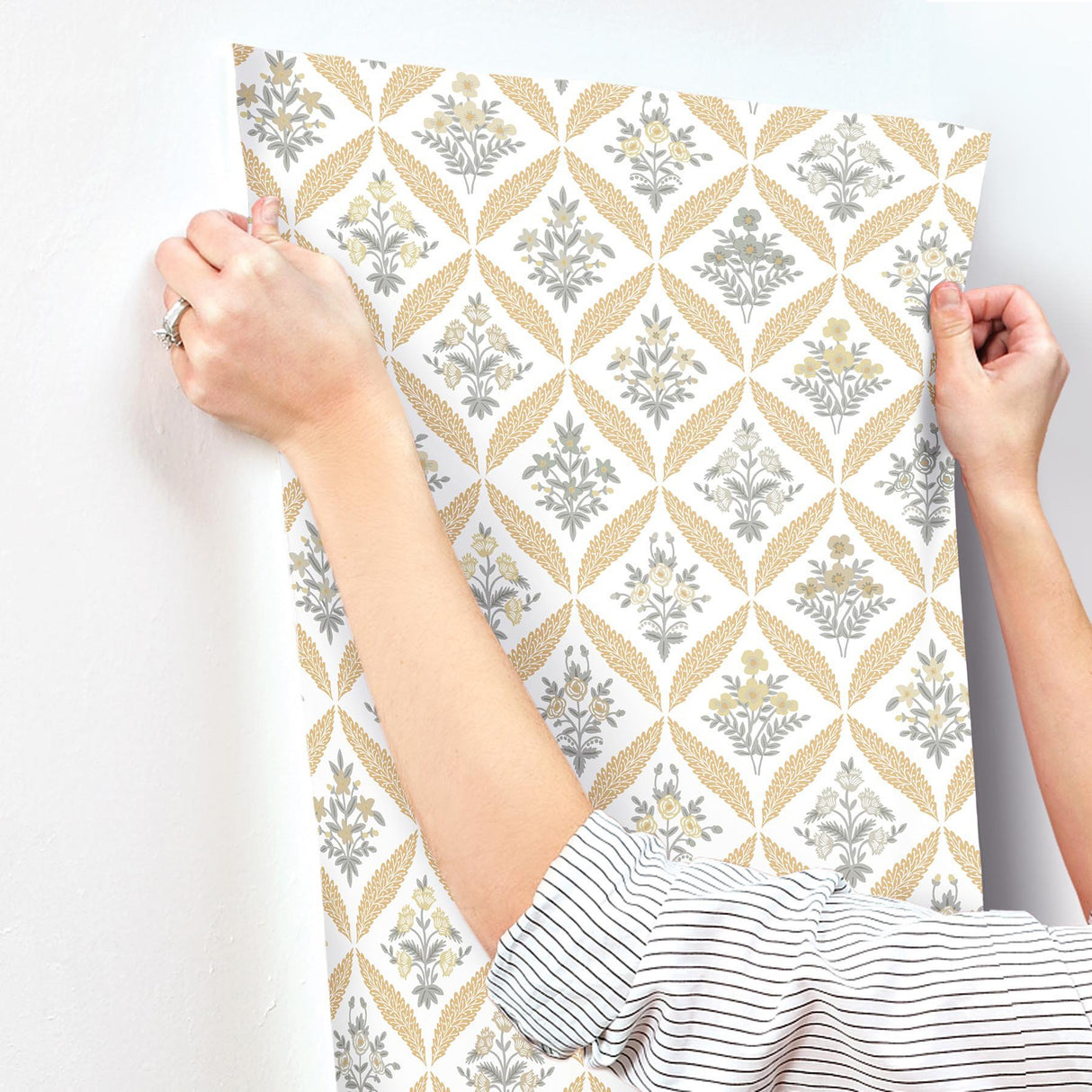 Estee Garden Gold Wallpaper with Metallic Floral Lattice - York RF7511