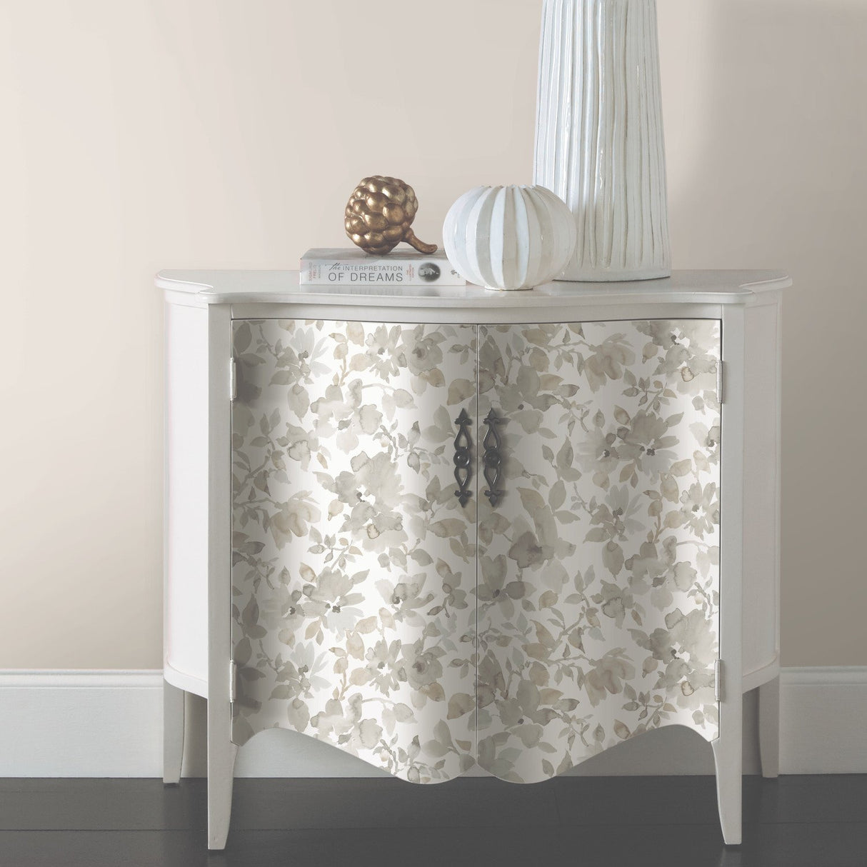 Watercolor Floral Tan Peel & Stick Wallpaper with Botanical Floral Pattern, Transitional Style - York RMK11235WP