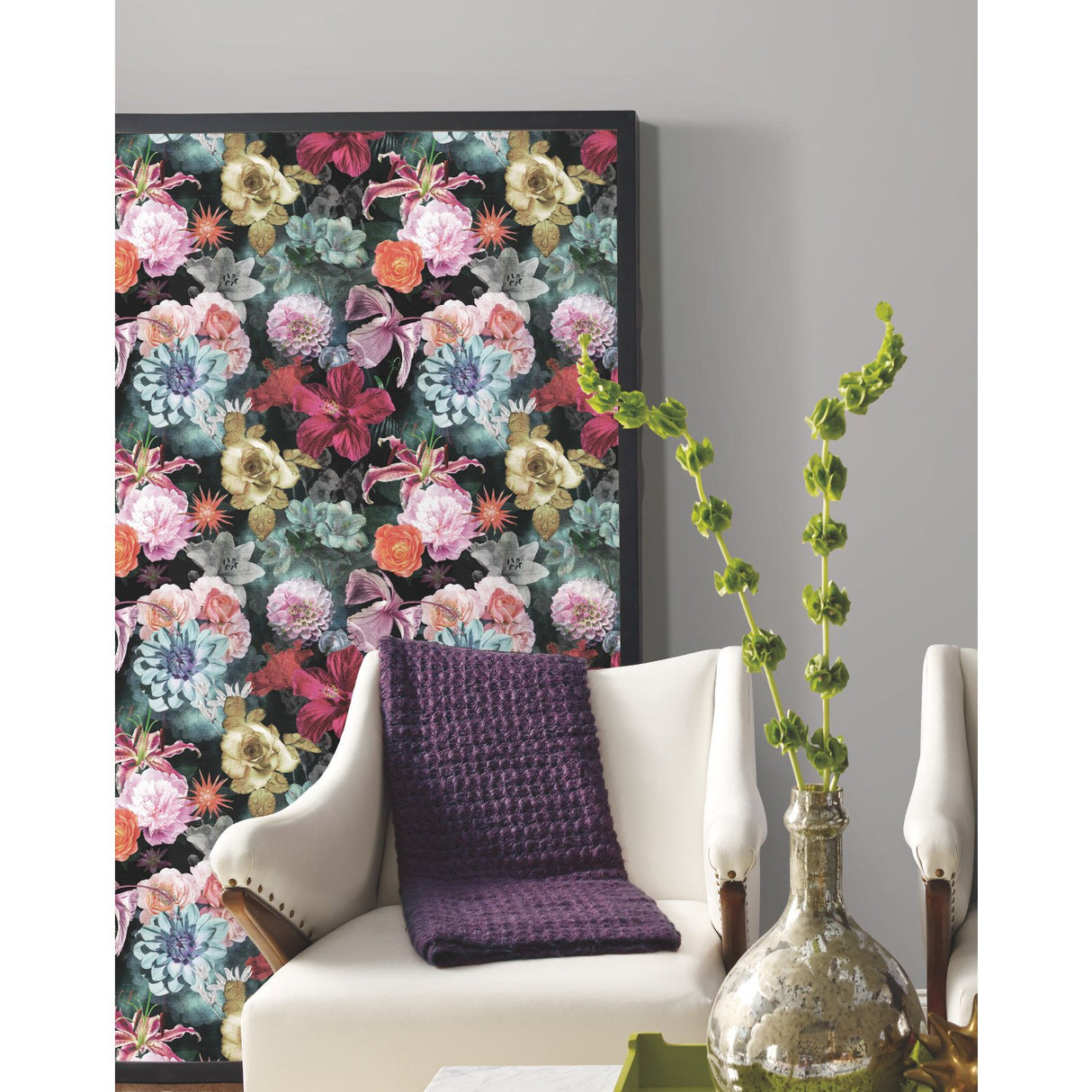 Vintage Floral Blooms Red Peel & Stick Wallpaper with Vintage Botanical Flower Pattern - York RMK11717RL