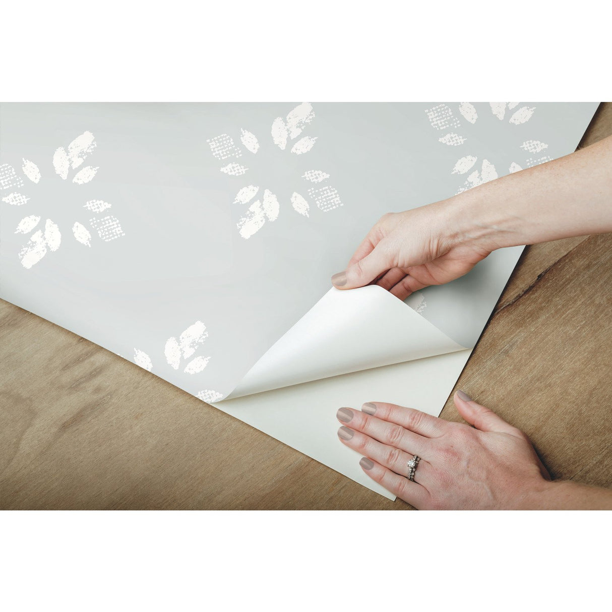 Rose Lindo Pressed Petals Sage Peel & Stick Wallpaper