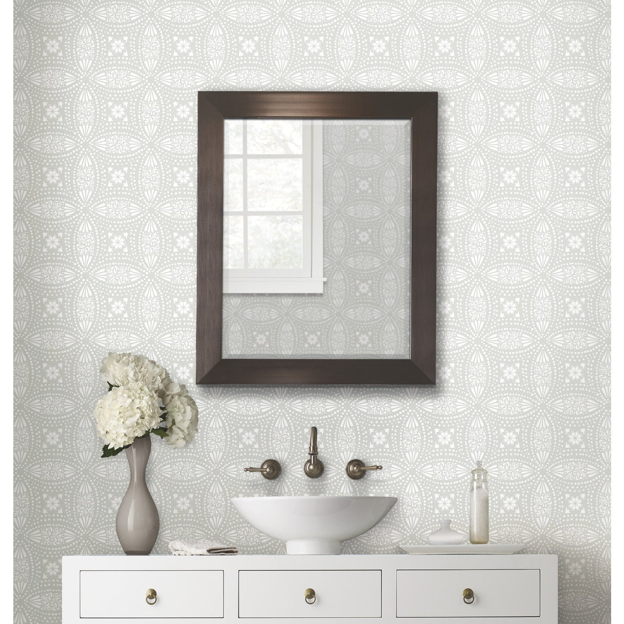 Overlapping Medallions Grey Peel & Stick Wallpaper with Whimsical Abstract Medallions - York RMK12172WP