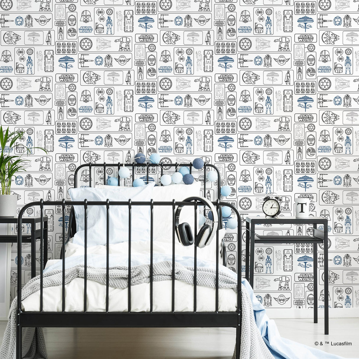 Star Wars Pictogram Grey Peel & Stick Vinyl Wallpaper with Novelty Kids Style - York RMK12427RL