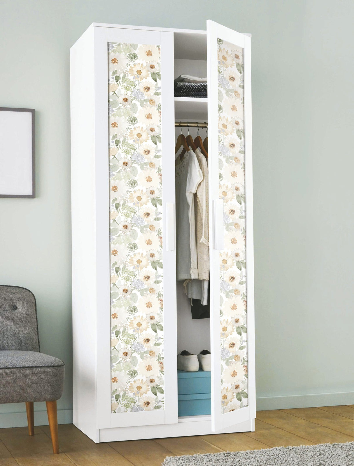 Southern Charm Sage Peel & Stick Wallpaper with Botanical Watercolor Floral - York RMK12632RL