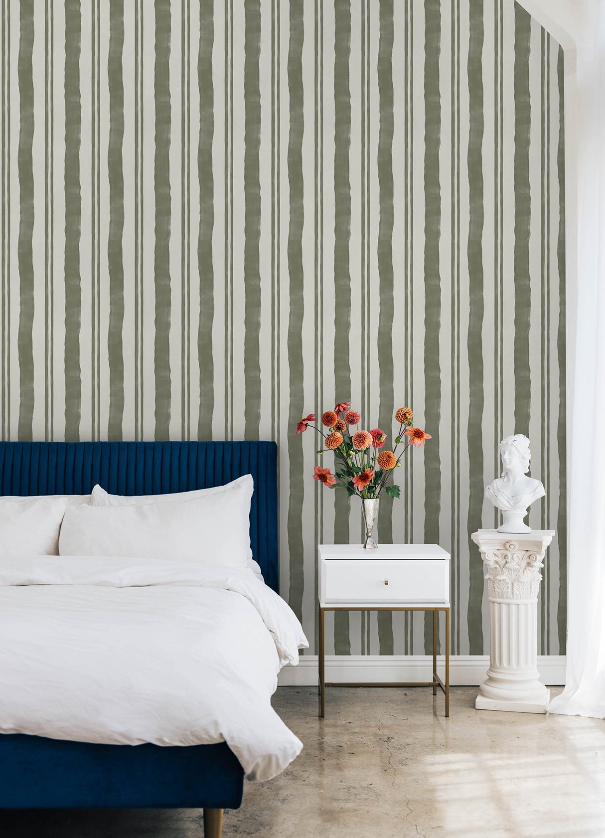 Winston Watercolor Moss Green Stripe Peel & Stick Wallpaper