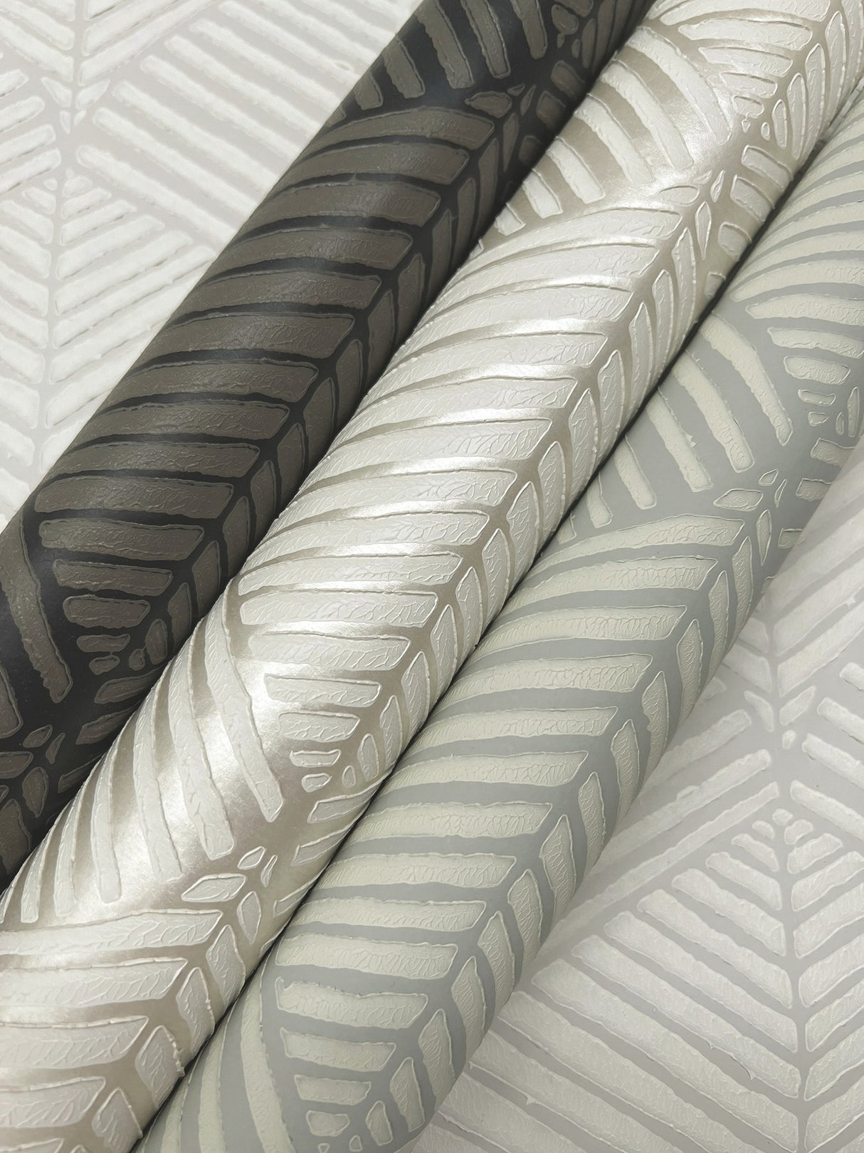 Universal Nature Gravel Wallpaper with Geometric Palm Frond Motif - York RRD7659N