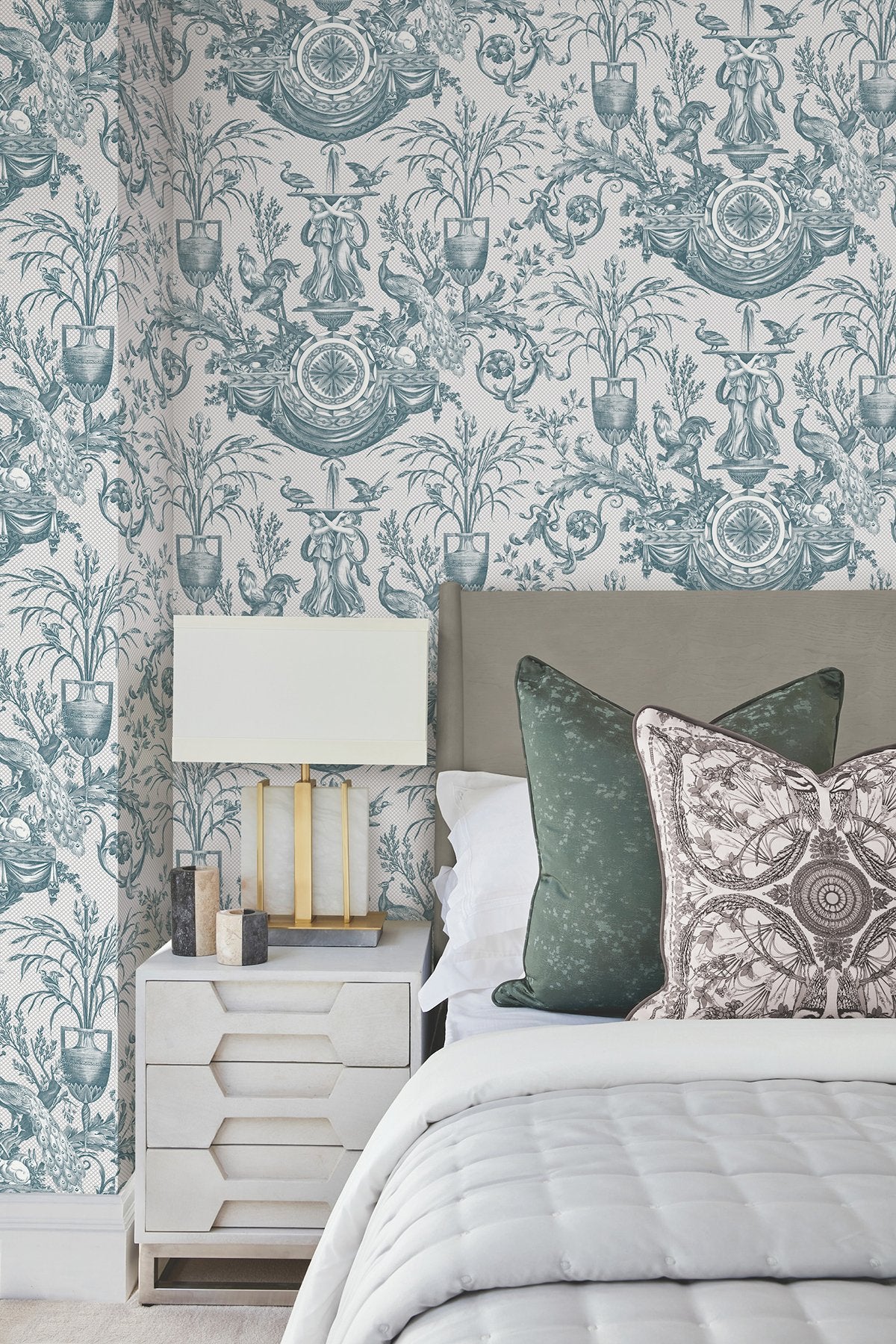 Avian Fountain Toile Jade Wallpaper with Traditional Toile Pattern - York RT7811