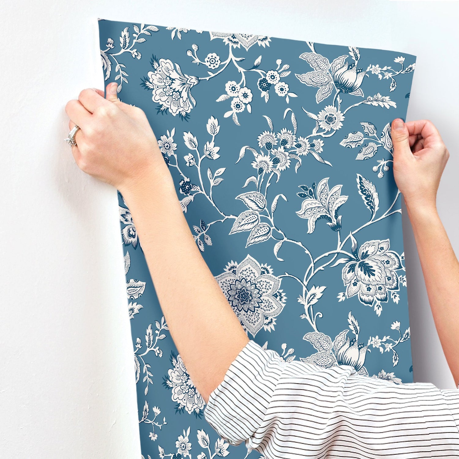 Sutton Blue Wallpaper with Coastal Toile Jacobean Floral - York RT7821