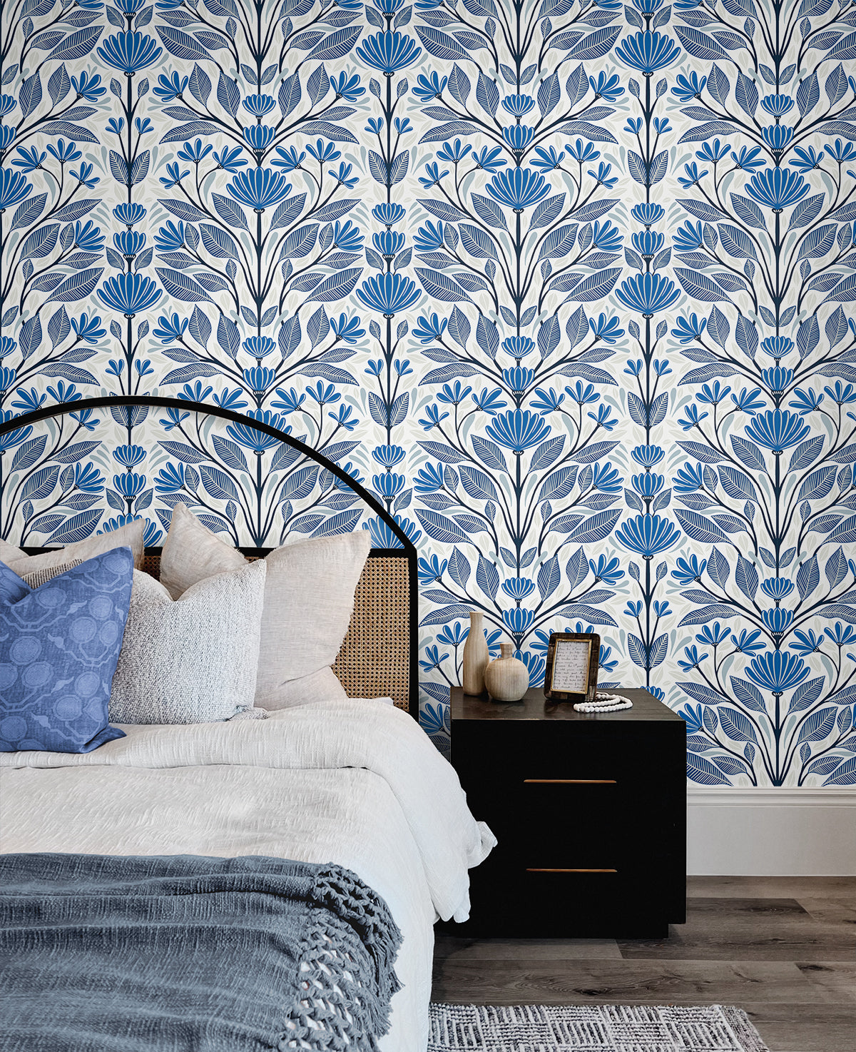 Carmela Folk Floral True Blue by Summer House Floral Wallpaper – Seabrook Designs SC20602