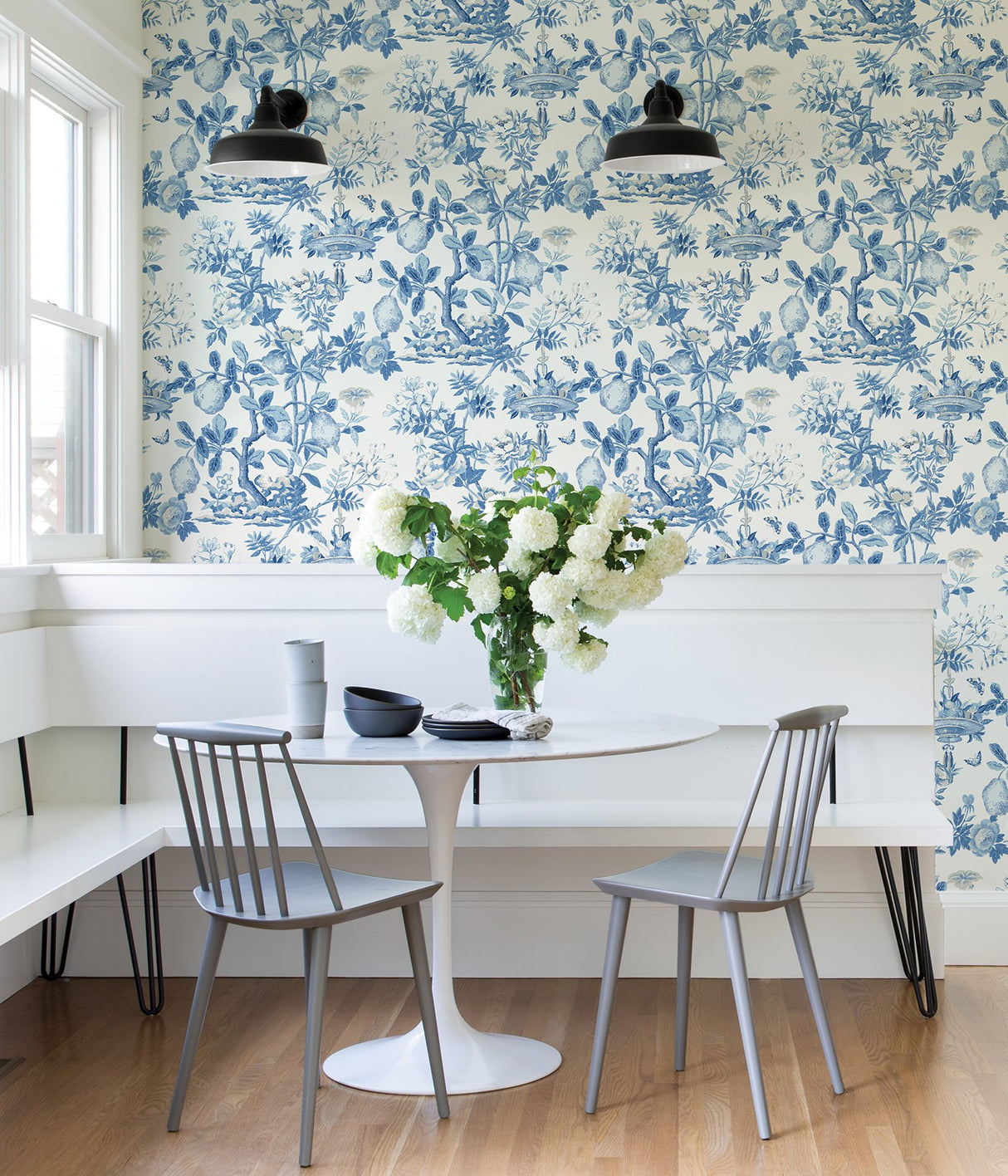 Delft Shantung Garden Blue Self Adhesive Wallpaper with Botanical Floral Pattern, Traditional Style - SCS3842