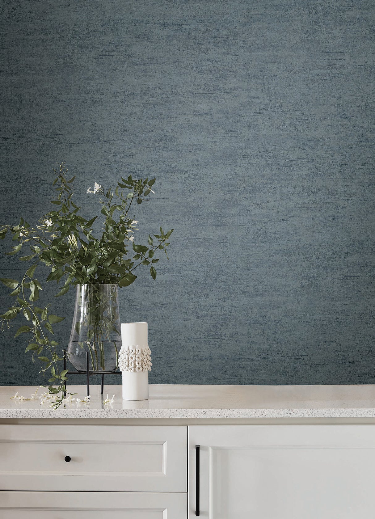 Weathered Stucco Dusty Blue by York Wallcoverings Textured Vinyl Wallpaper – York Wallcoverings SI25752