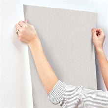 Lilah Warm Grey by York Wallcoverings Textured Vinyl Weave Wallpaper – York Wallcoverings SI25774