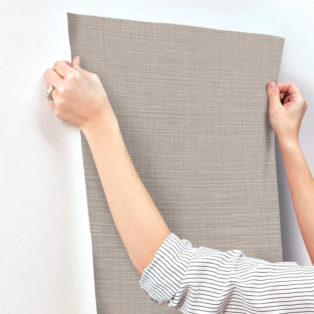 Lotus Silk Ecru by York Wallcoverings Textured Vinyl on Non Woven Wallpaper – York Wallcoverings SI25871