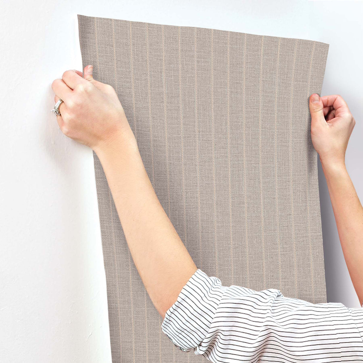 Cording Stripe Smoke by York Wallcoverings Striped Vinyl on Non Woven Wallpaper – York Wallcoverings SI26124