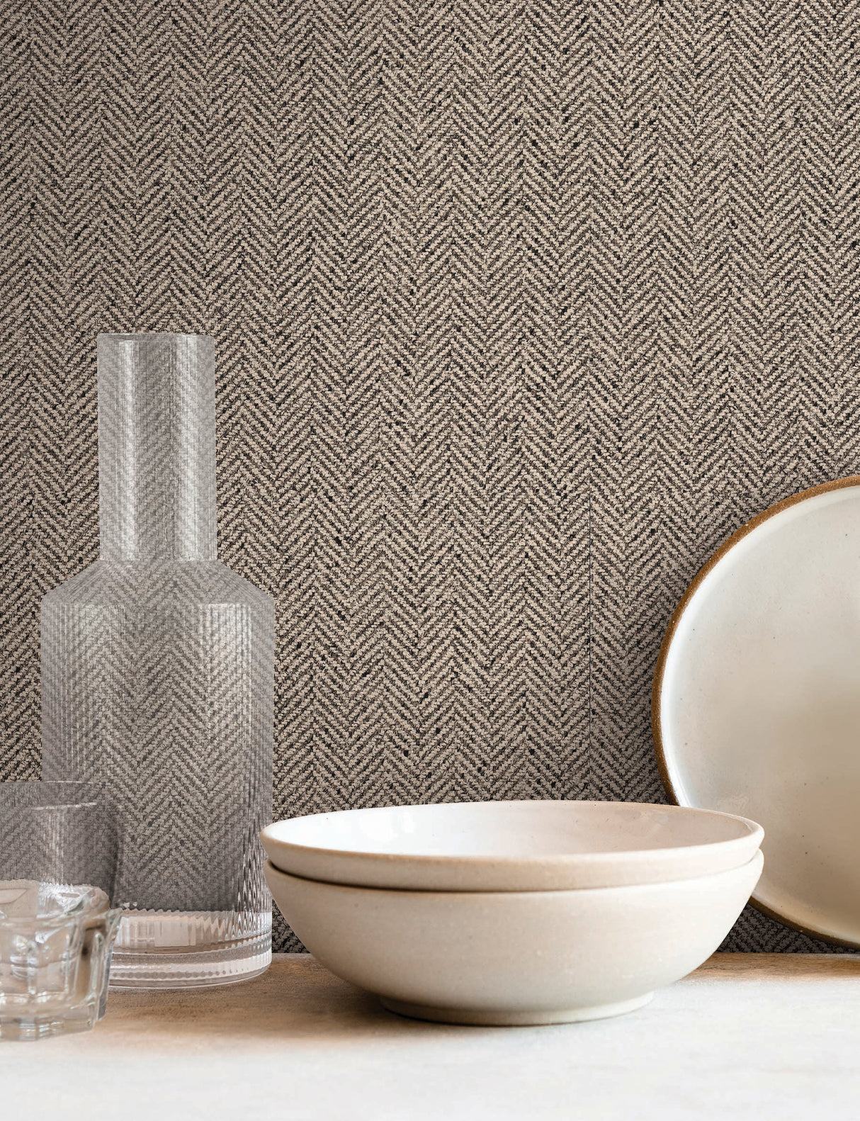 Tailored Chevron Latte by York Wallcoverings Vinyl on Non Woven Wallpaper – York Wallcoverings SI26134