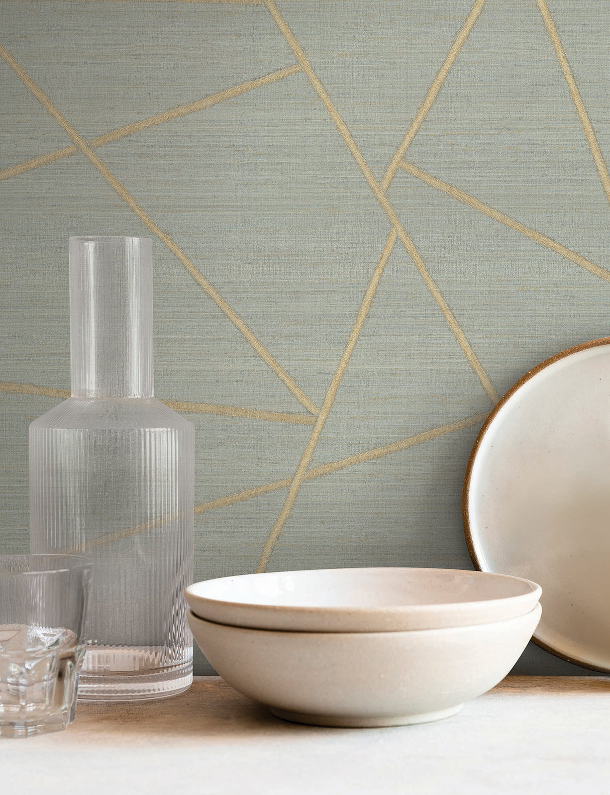 Lisle Lake by York Wallcoverings Geometric Unpasted Vinyl on Non Woven Wallpaper – York Wallcoverings SI6821
