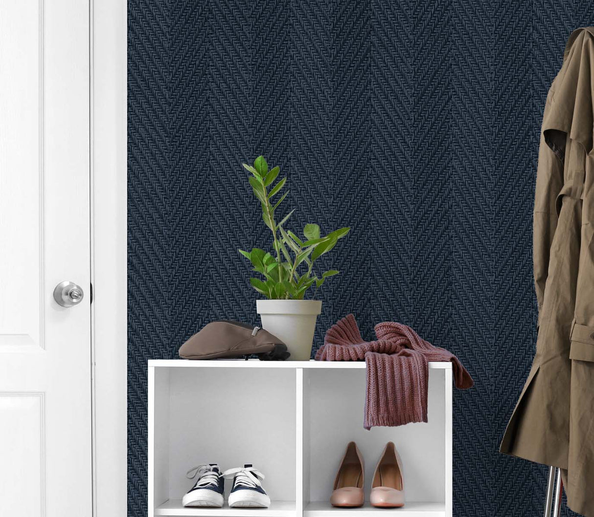 Throw Knit Caramel Latte by Tedlar Textures Chevron Knit Wallpaper – DuPont TG60219