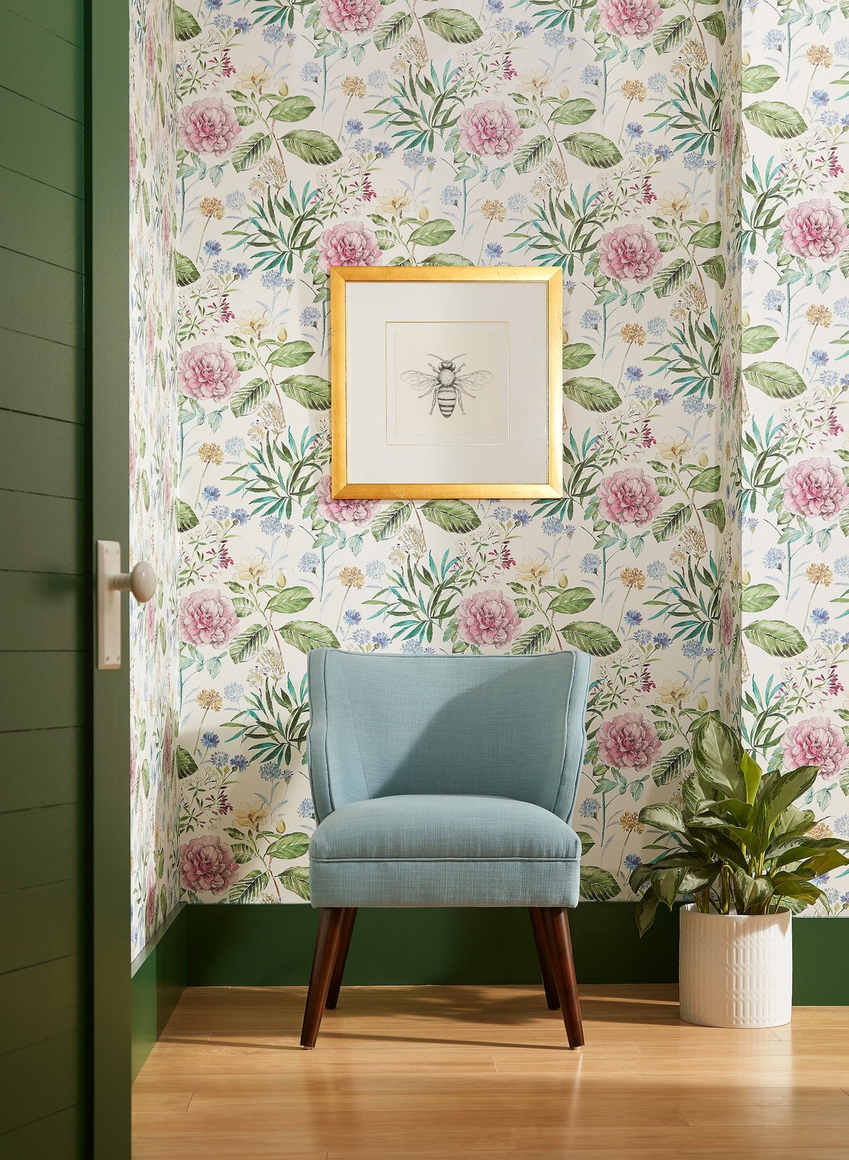 Midsummer Floral Pink Wallpaper with Botanical Handpainted Style - York TL1917