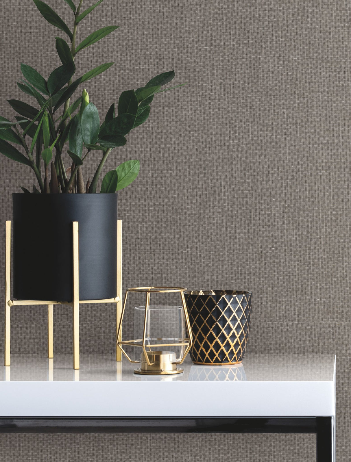 Crosshatch String Black & Grey Wallpaper with Woven Grasscloth Look - York VG4412
