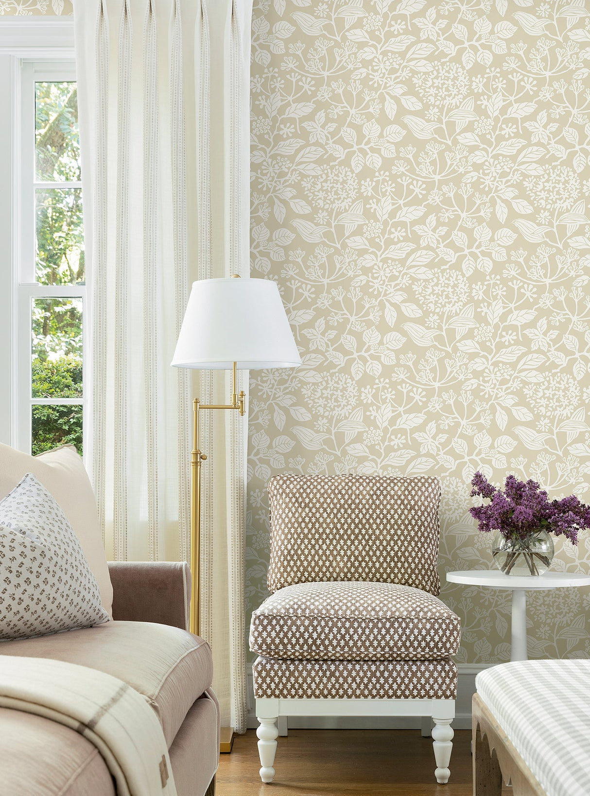 Rowen Beige by Antonina Vella Botanical Wallpaper – York Designer Series VP1345