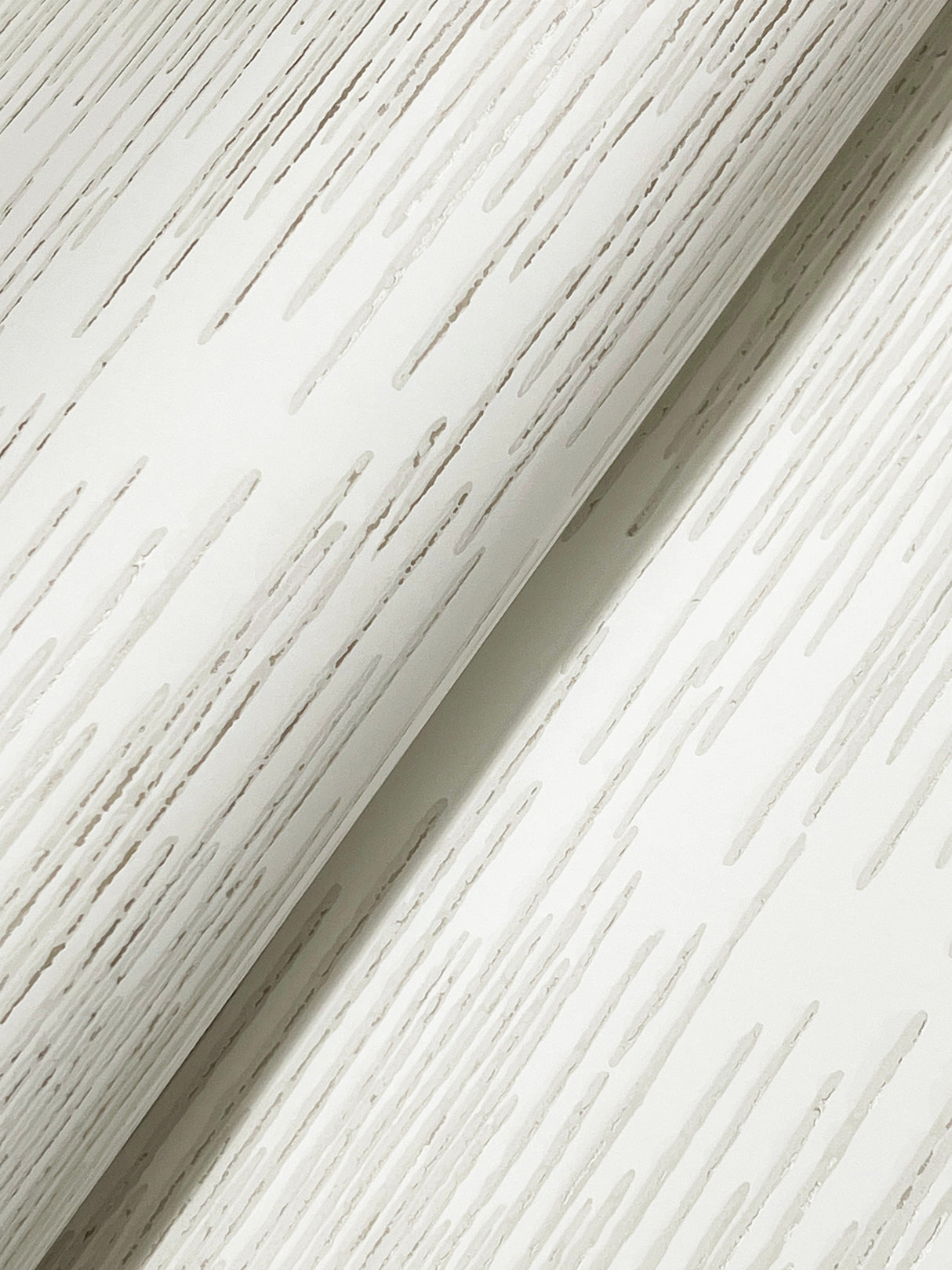 Operetta White by Ronald Redding Metallic Columns Wallpaper- York Designer Series VR1506