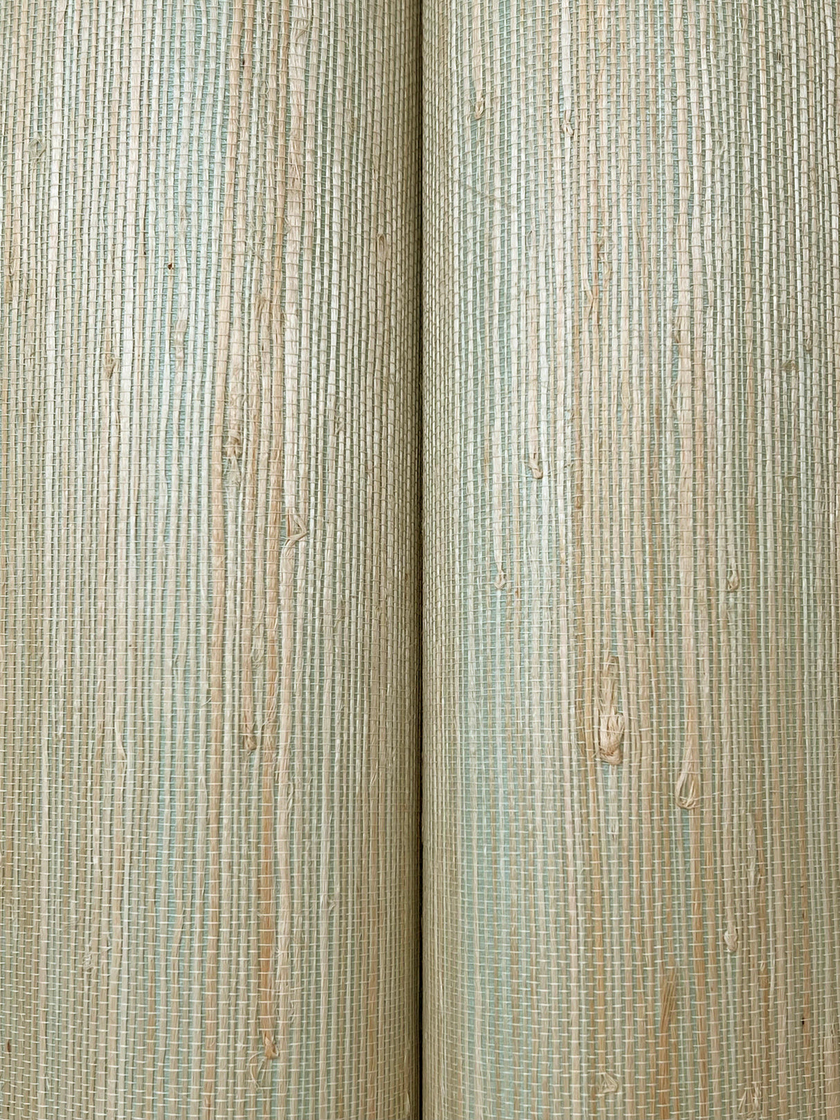 Horizontal Jute Seaglass by Ronald Redding Grasscloth Wallpaper – York Designer Series YGL7070