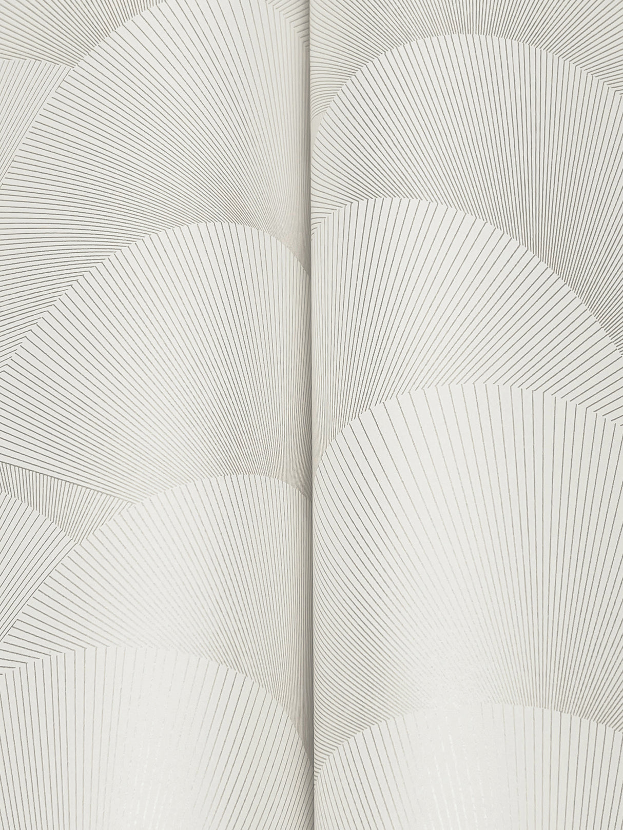 Morning Shell White & Silver by Ronald Redding Wallpaper – York Designer Series ZA8023