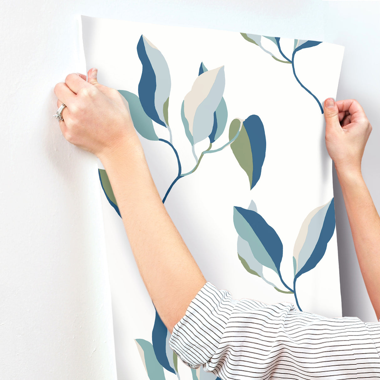 Brushwork Branches Alpine & Cobalt by York Wallcoverings Botanical Wallpaper – York Wallcoverings ZM2871