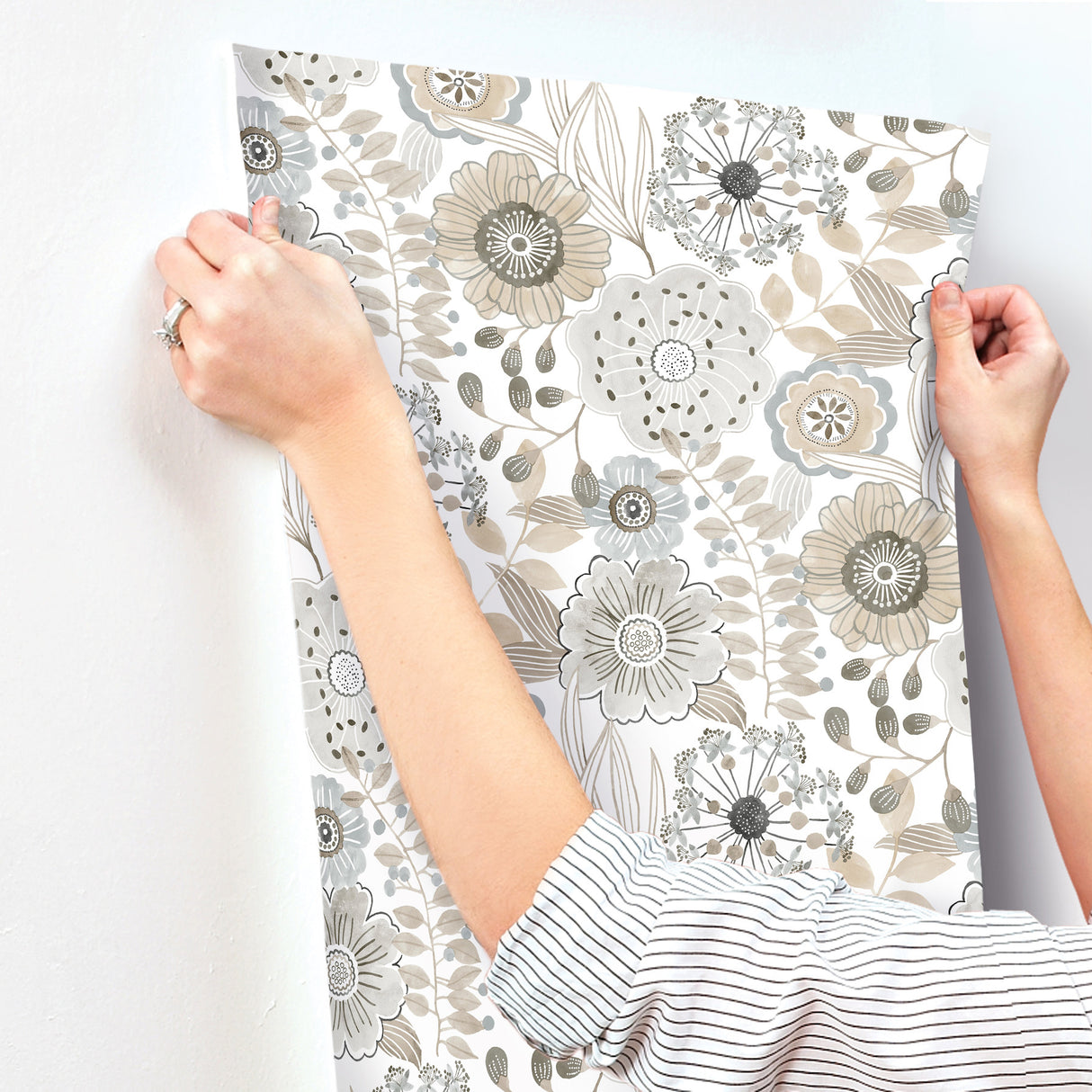 Artistic Bouquet Neutral by York Wallcoverings Whimsical Floral Wallpaper – York Wallcoverings ZM2894