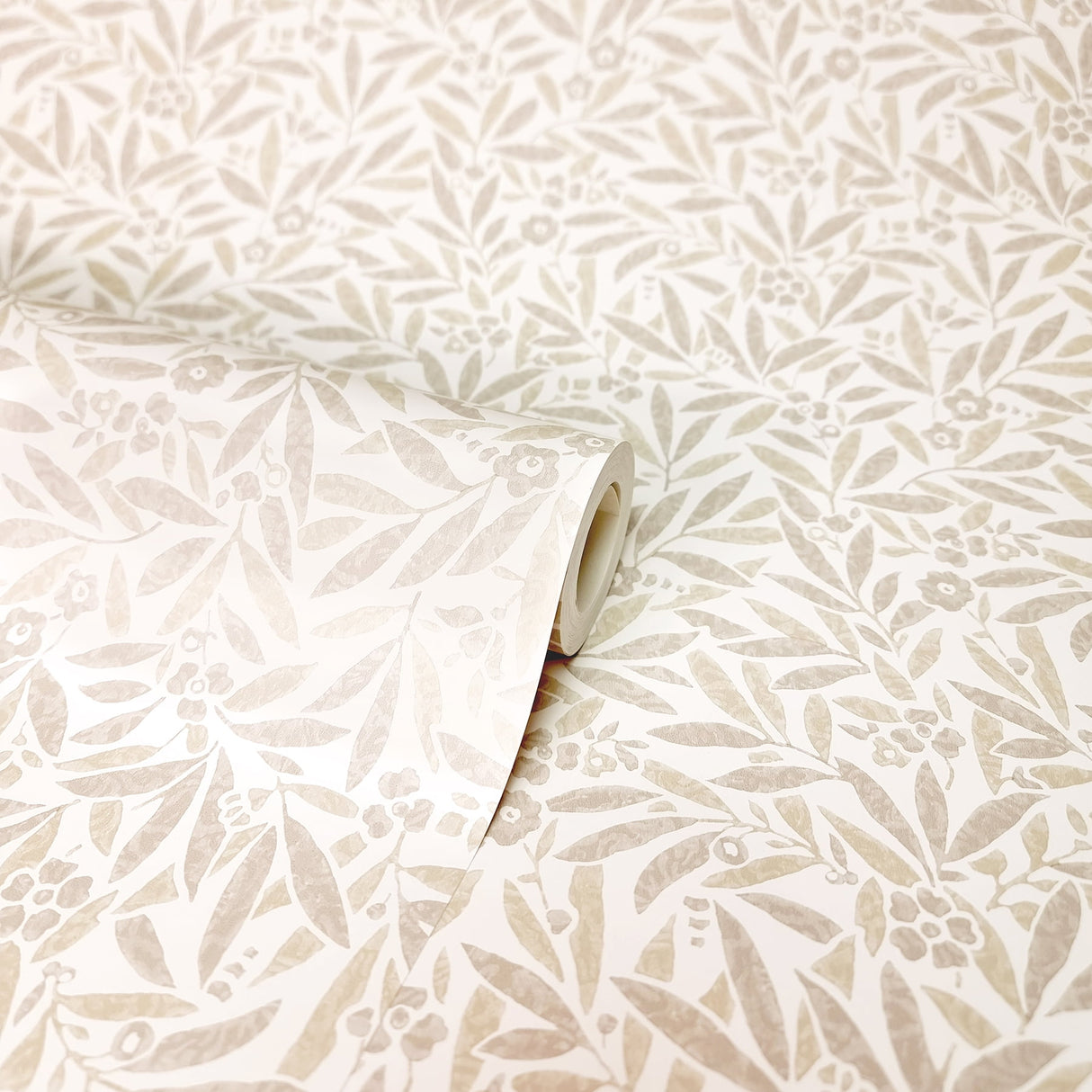 Rabanne Neutral by Fine Decor Ditsy Leaves Botanical Wallpaper – Brewster Home Fashions FD43824