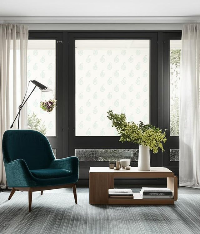 Kerala Paisley Water Blue by Schumacher Classic Paisley Wallpaper – Schumacher 5005282