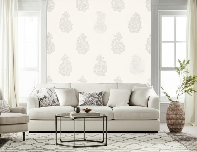 MADRAS PAISLEY Oyster by Schumacher Jaipur Collection Hand Screened Washable Wallpaper – Schumacher 5005300