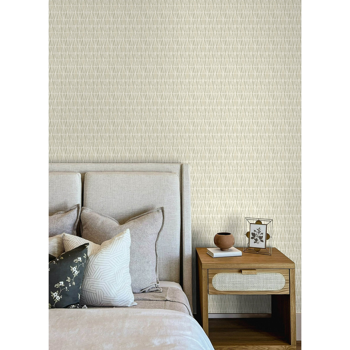 Nabi Neutral Geometric Wallpaper by Chesapeake Textured Geometric Sidewall- Brewster Home Fashions 4148-27465