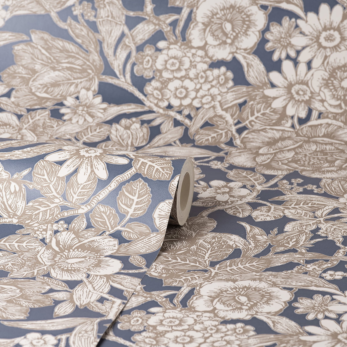 Hedgerow Navy by Fine Decor Floral Trails Wallpaper – Brewster Home Fashions FD43778