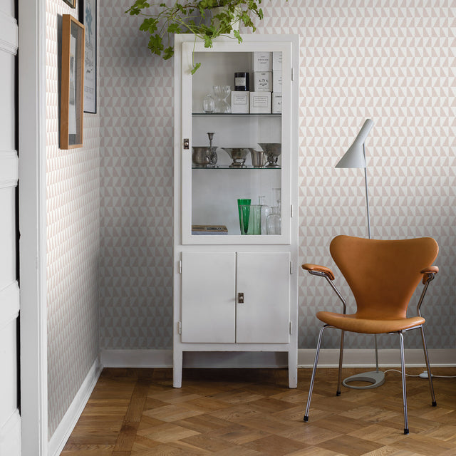 Trapez Petal Geometric Wallpaper by Boråstapeter – Schumacher 1780