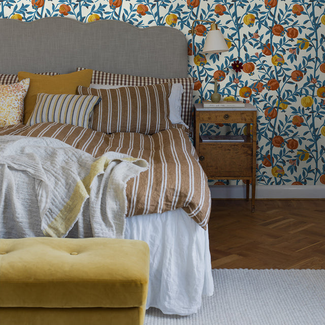 Granatapple Persimmon by Boråstapeter Scandinavian Botanical Wallpaper – Schumacher 1960