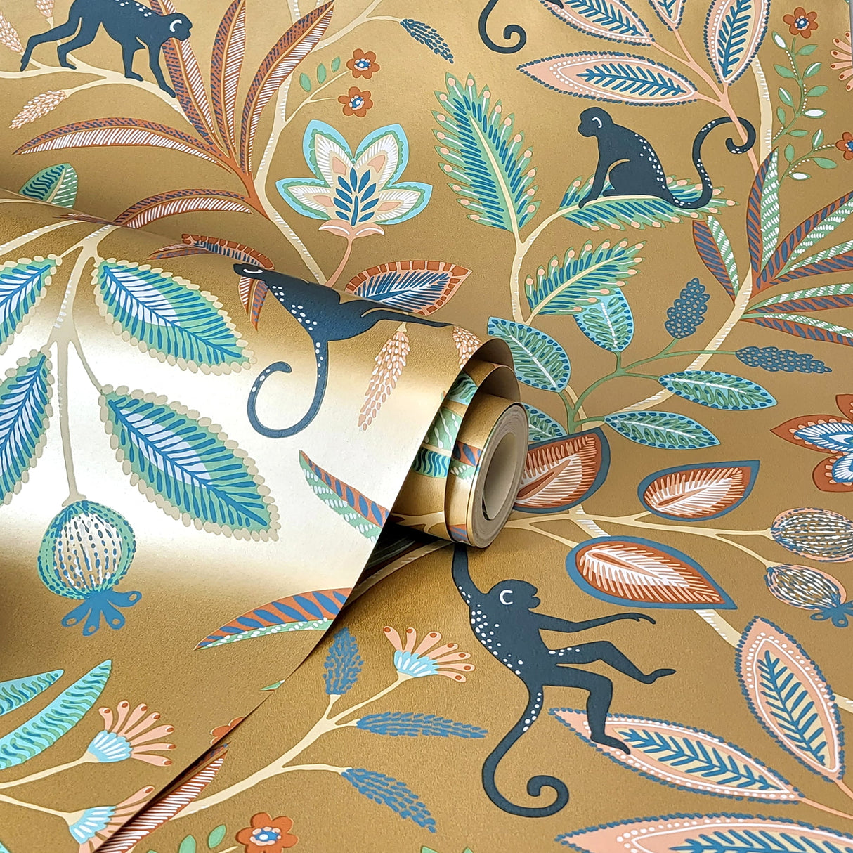 Kenzo Gold Monkey Walk by Fine Decor Animals Wallpaper – Brewster FD43841